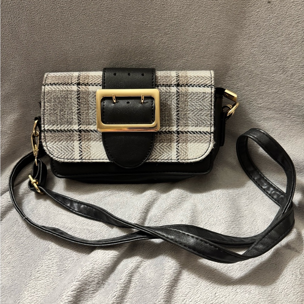 Crossbody Faux Black Leather, Chic Plaid With Gold Tone Accents